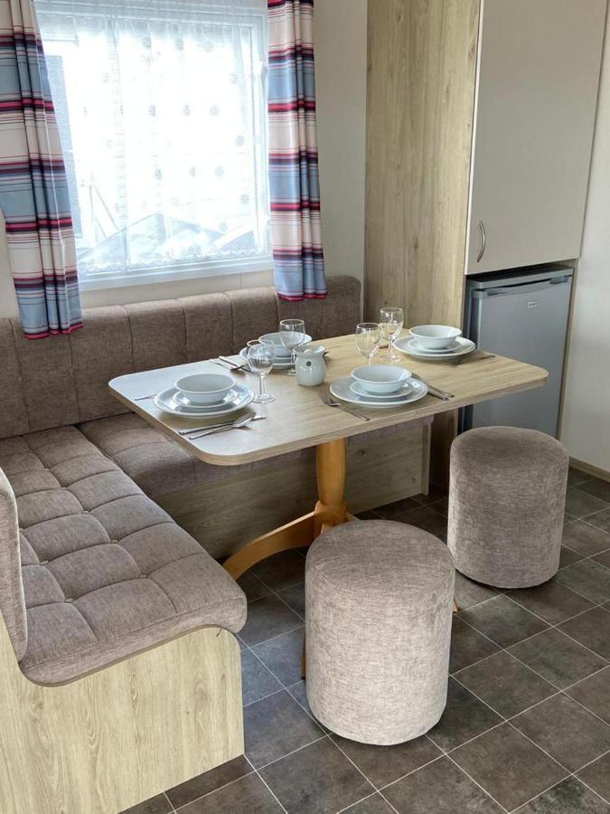 Lizard ,Mullion Holiday Caravan Esterno foto