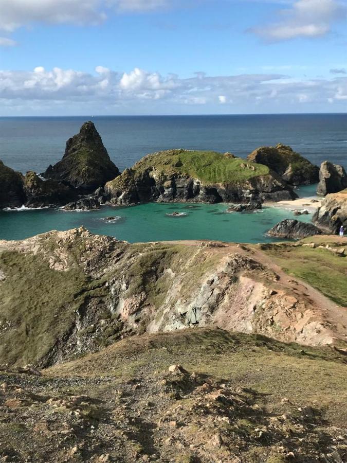Lizard ,Mullion Holiday Caravan Esterno foto
